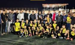 تیم نونهالان گازال جناح قهرمان اولین دوره مسابقات لیگ برتر