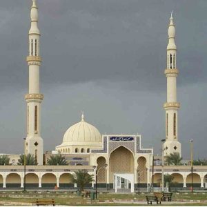 از تعامل تا تمایز؛ بستک چگونه هویت خود را حفظ کرده است؟