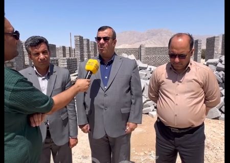 بازدید نماینده غرب هرمزگان و مدیرکل راه و شهرسازی هرمزگان از مسکن ملی بستک