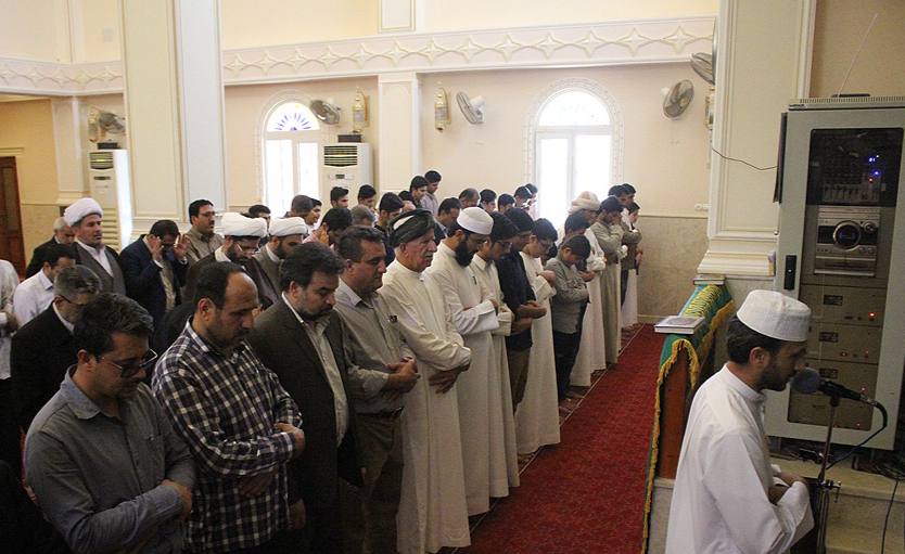 بستک؛ الگوی هم‌زیستی مذهبی در جنوب کشور با پشتیبانی رسانه‌های بومی