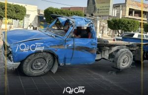 واژگونی وانت نیسان در ورودی شهر بستک / قسمت بار به طور کامل از خودرو جدا شد