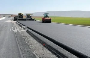 تداوم عملیات عمرانی در گردنه “شِوِرز” محور بستک–لار؛ لزوم صبر، همکاری و رعایت ایمنی توسط پیمانکار
