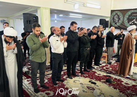 نماز ظهر عاشورا در بستک اقامه شد