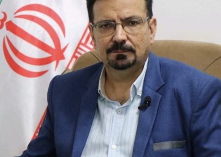 مسعود هوشمند برای پنجمین سال متوالی رئیس شورای شهر بستک ماند/عابری همچنان غایب! شورا همچنان مخالف استعفا
