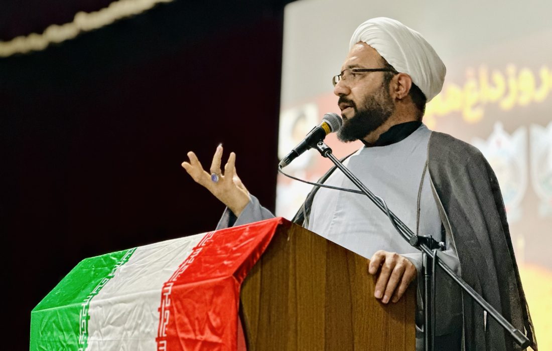 ایران علمدار تمدن نوین اسلامی در برابر تمدن منحط غرب است