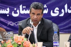 تاکید فرماندار بستک بر شفافیت مالی شهرداری‌ها و دهیاری‌ها / پروژه آب‌شیرین‌کن چارک تا پایان سال مشکل کم‌آبی را رفع می‌کند