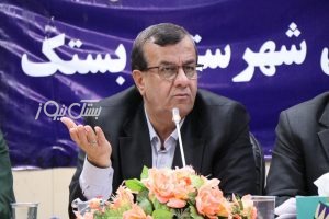با پیگیری احمد جباری:دانشجویان دختر دانشگاه فرهنگیان کما فی السابق در بندرعباس تحصیلات خود را ادامه می دهند