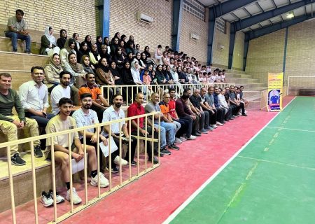 برگزاری سمینار دو روزه استعدادیابی، روانشناسی و بدنسازی با حضور استاد جواد مهرگان در شهرستان بستک