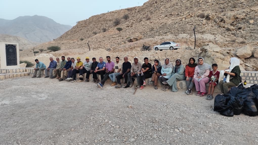 همت جمعی برای طبیعت/پاکسازی و کاشت بذر در پارک آبخیز بستک