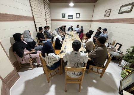 نشست هم‌اندیشی عکاسان و تصویربرداران شهرستان بستک