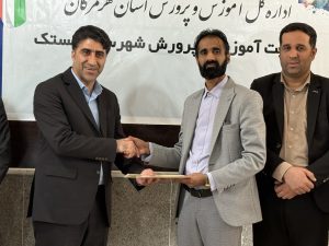 محمدنور احمدی به عنوان سرپرست آموزش و پرورش بستک منصوب شد