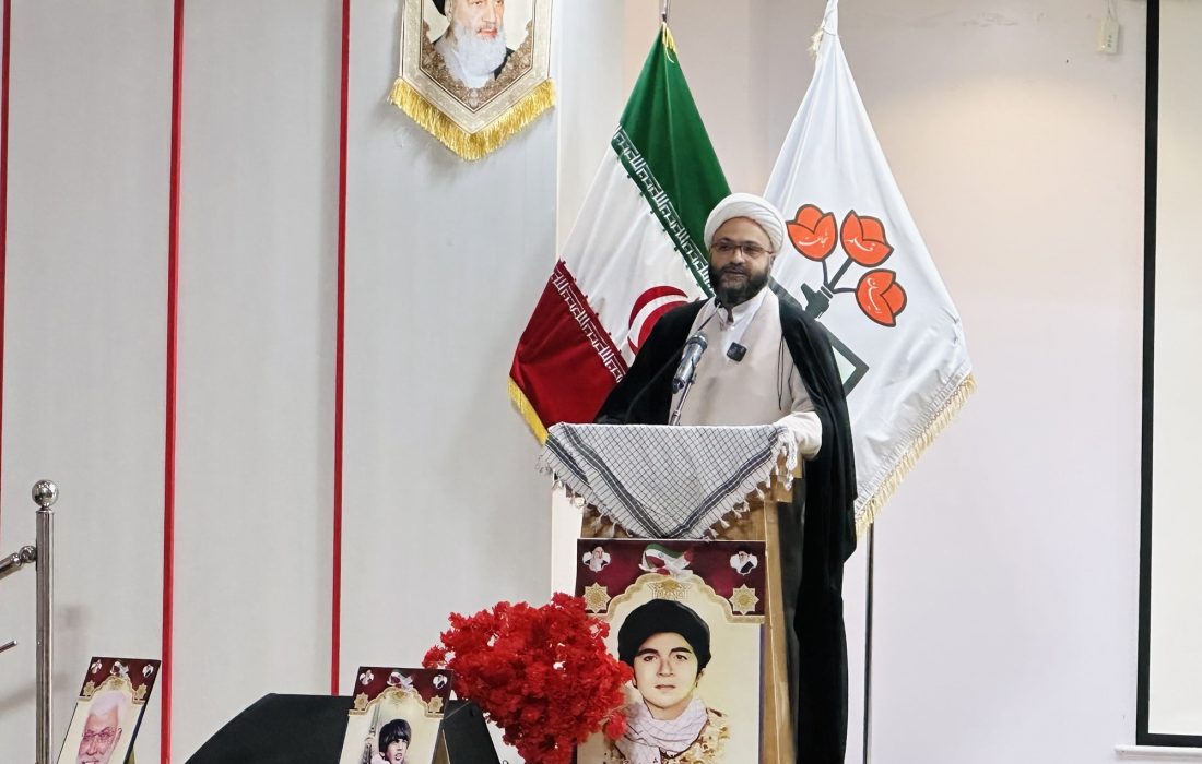 ولایتمداری و جهاد شناختی، دو راهبرد ماندگار در تداوم راه شهدا