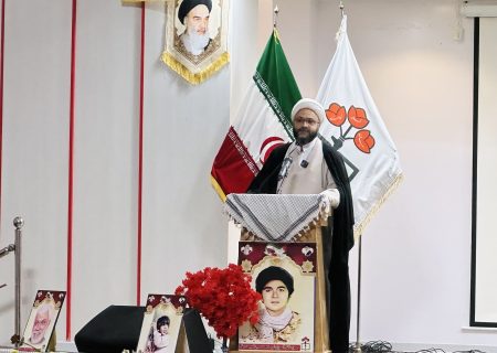 ولایتمداری و جهاد شناختی، دو راهبرد ماندگار در تداوم راه شهدا