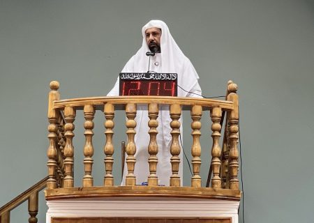 تاکید امام جمعه اهل سنت شهر بستک بر ضرورت اخلاق و احترام متقابل