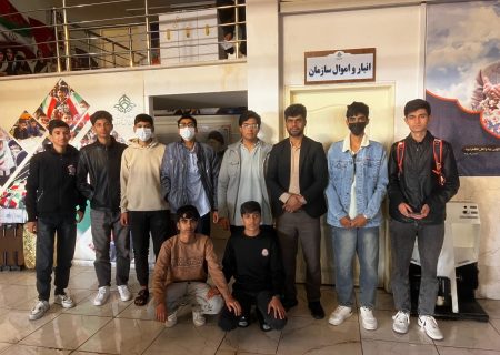 بازگشت دانش‌آموزان بستکی از سفر معنوی عمره مفرده