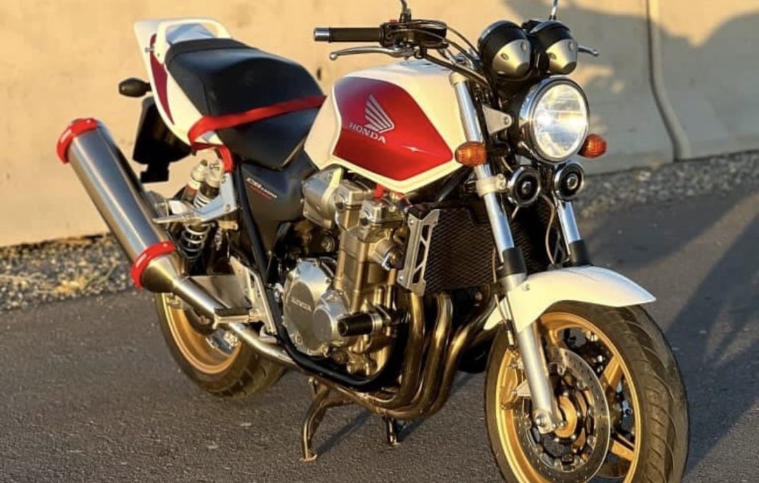 کشف موتورسیکلت cb1300 قاچاق در شهرستان بستک به ارزش ۷۰۰ میلیون تومان