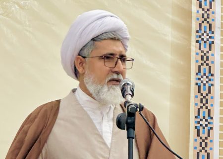 بیانات مقام معظم رهبری درباره کرامت زن باید الگوی خانواده‌ ها قرار گیرد