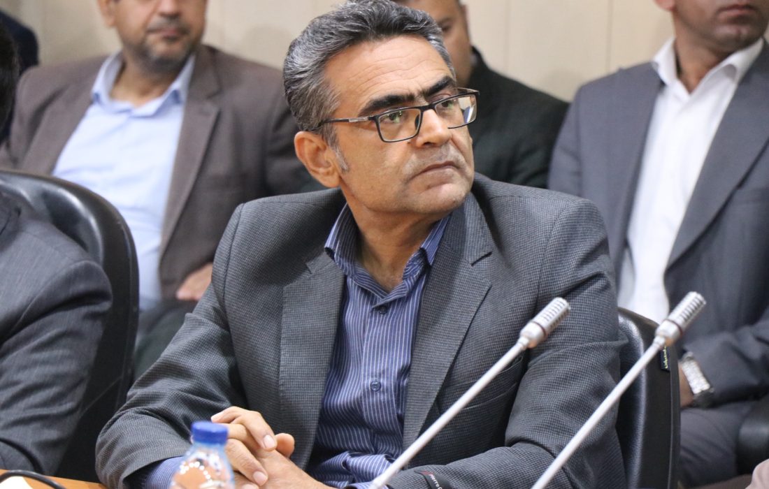 آغاز اصلاح و بهینه‌سازی شبکه‌های فرسوده برق در شهر بستک