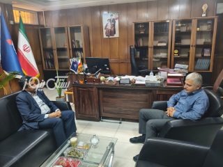 پیگیری فرماندار بستک برای رفع مشکل سوخت‌گیری مردم در جایگاه سوخت بستک