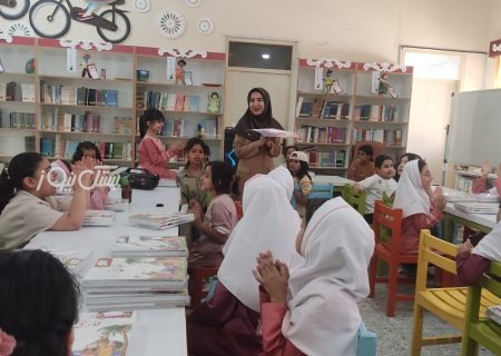 دانش‌آموزان کلاس اولی دبستان دانا مهمان کانون پرورش فکری شدند
