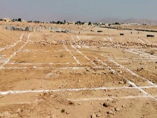 گلایه متقاضیان زمین طرح جوانی جمعیت در بستک